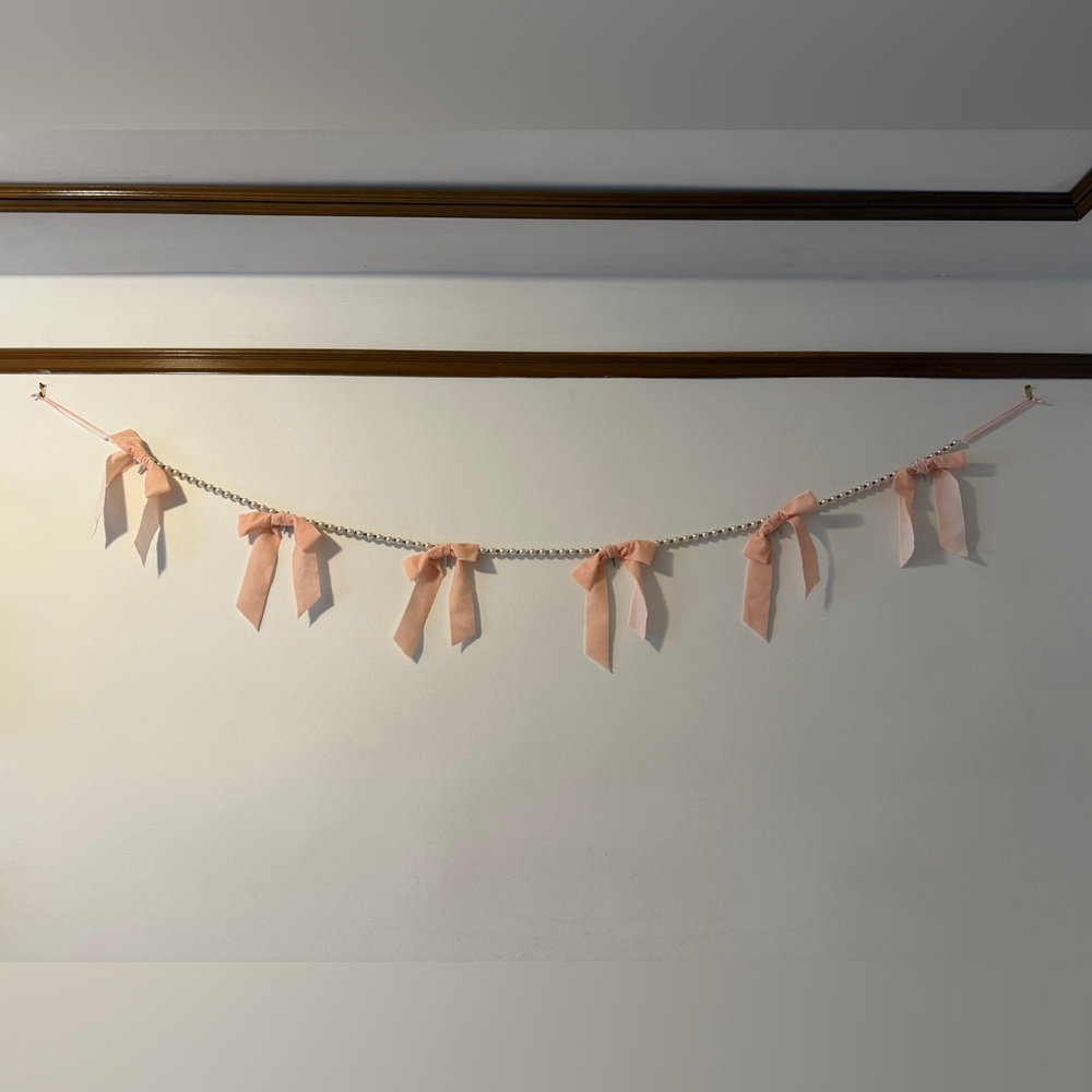 Pottery Barn Teen x LoveShackFancy Pearl with Pink Bows Garland (72”)